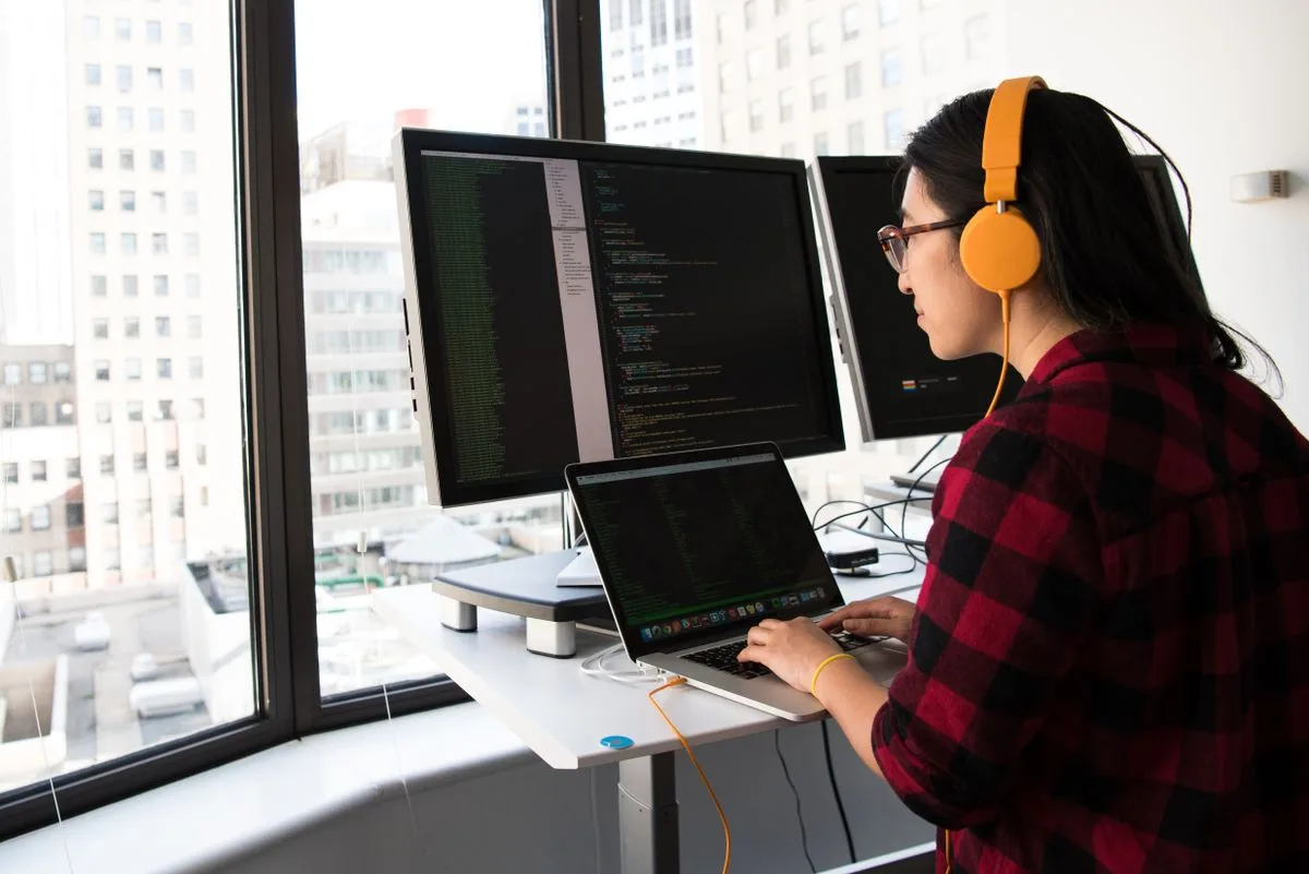 Featured image for Best Python libraries for AI agents in 2025–2026